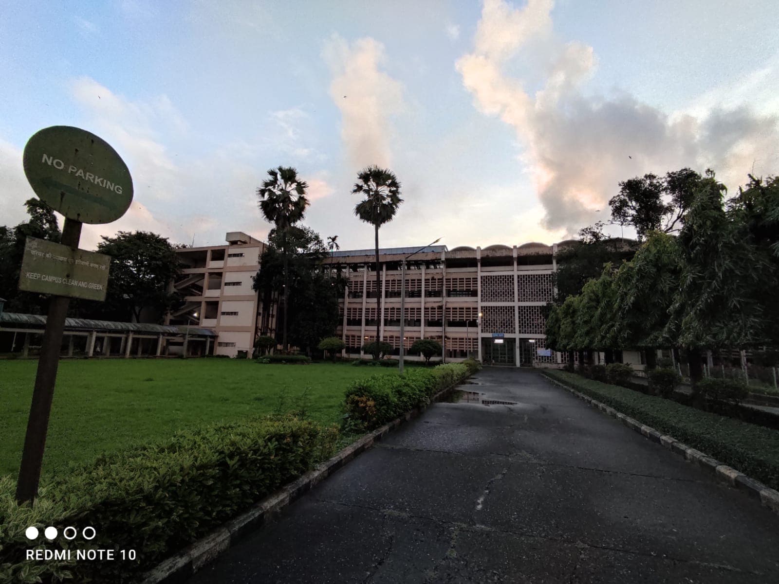 IIT Bombay M.Sc Biotechnology: Fees 2026, Course Duration, Dates